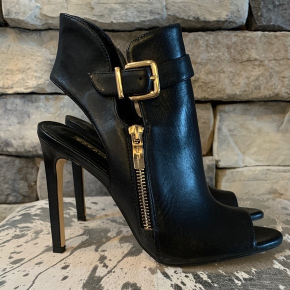 New without box BCBGeneration Black PeepToe Ankle Booties - Picture 2 of 10